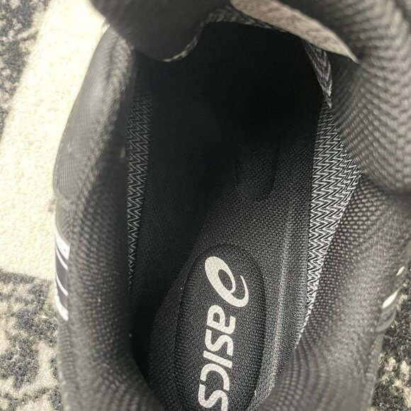 Asics main image 10
